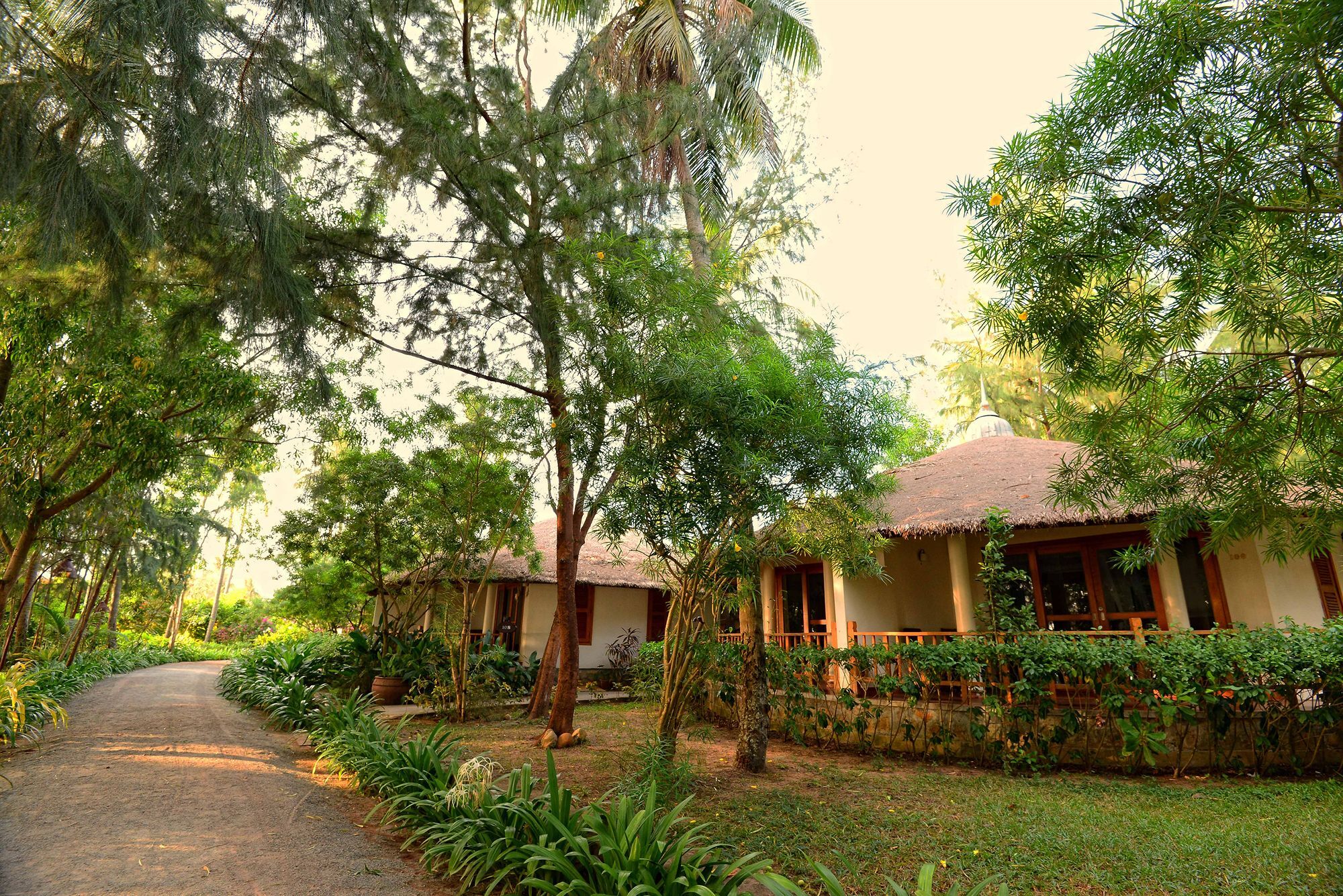 Nataya Round House Coral Bay Resort Kampot Exterior foto