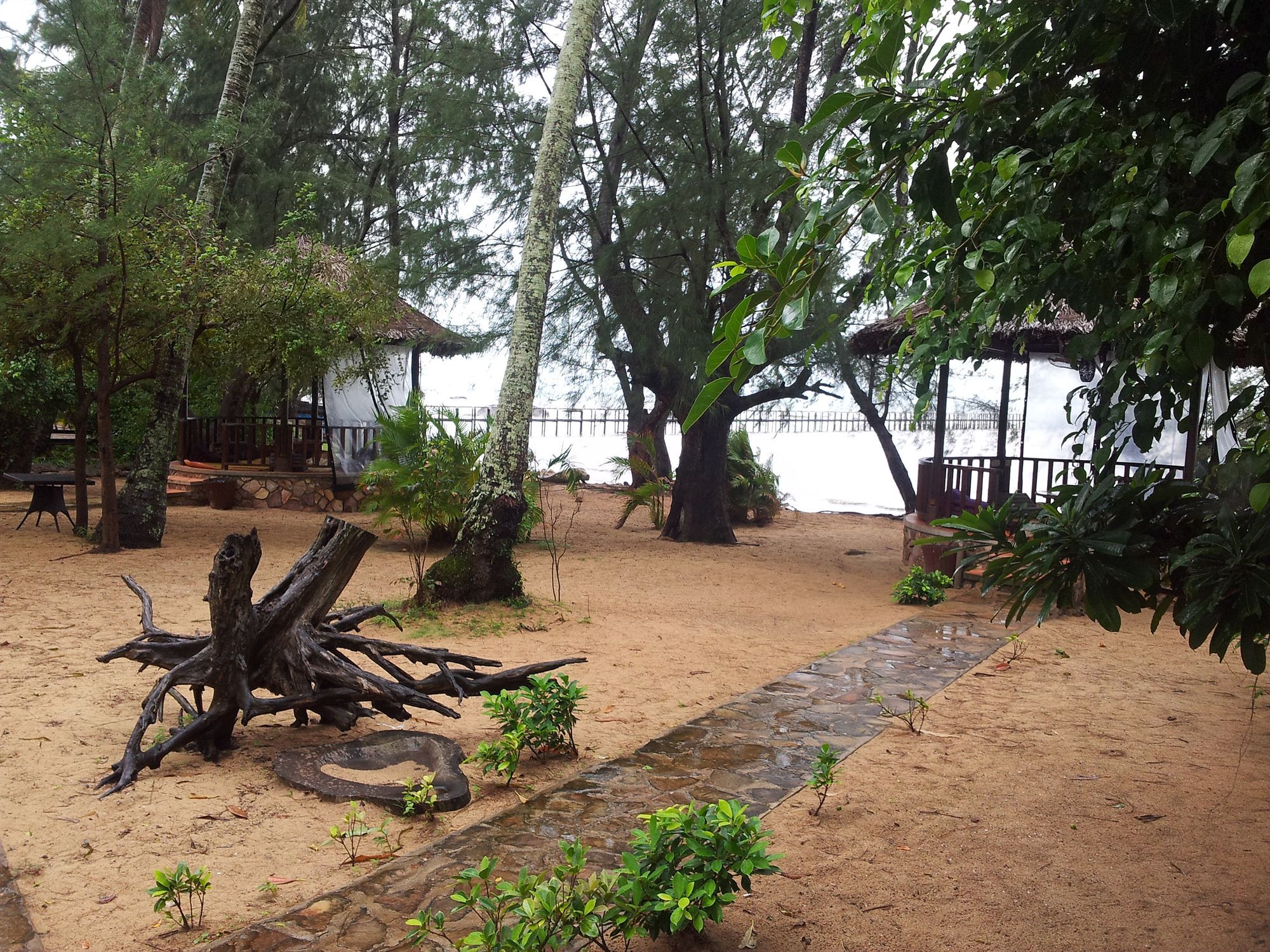 Nataya Round House Coral Bay Resort Kampot Exterior foto